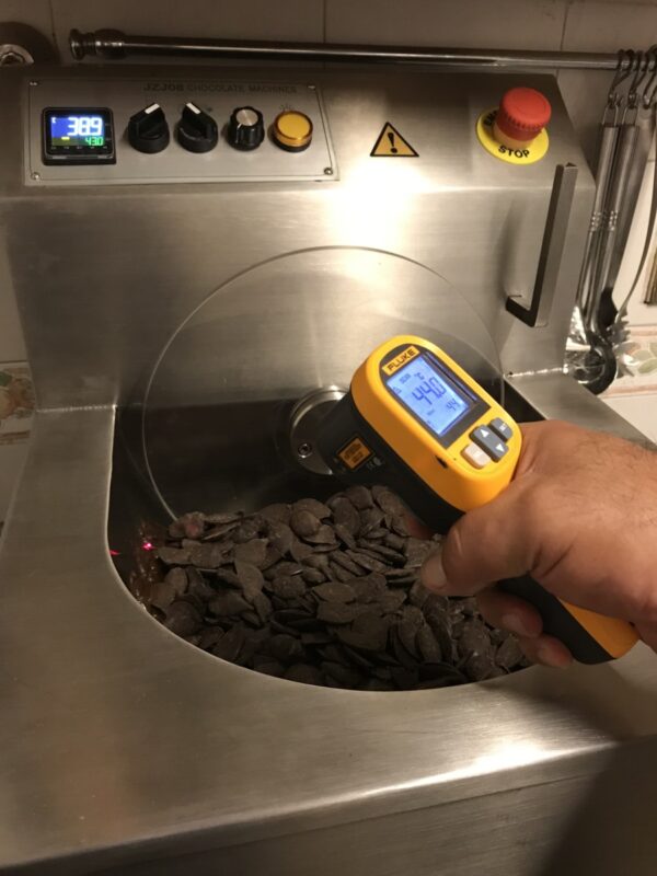 Huevo de Pascua Grande (0,730 kg) - Imagen 3