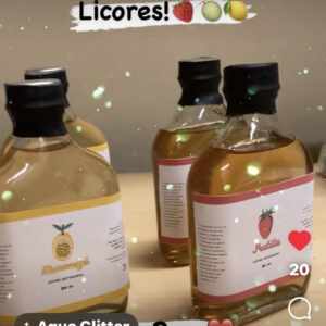 Licores artesanales en petacas